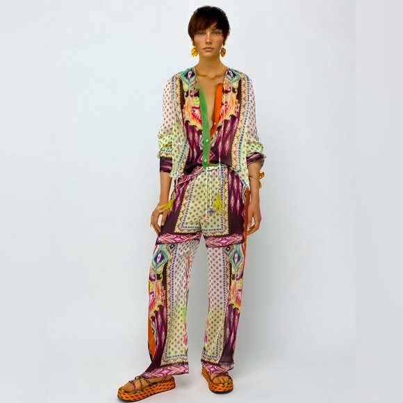 Zara Pants - Zara 2 Piece Printed Top & Pants Co Ord Set